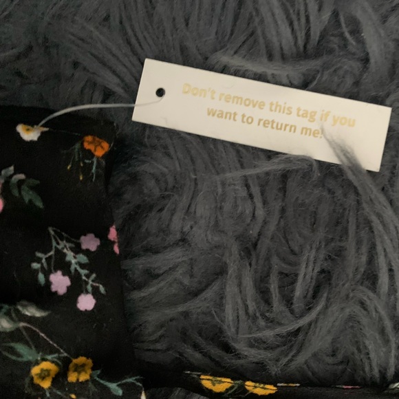 NWT AFRM floral  sleeveless crop top size XL - Picture 3 of 7